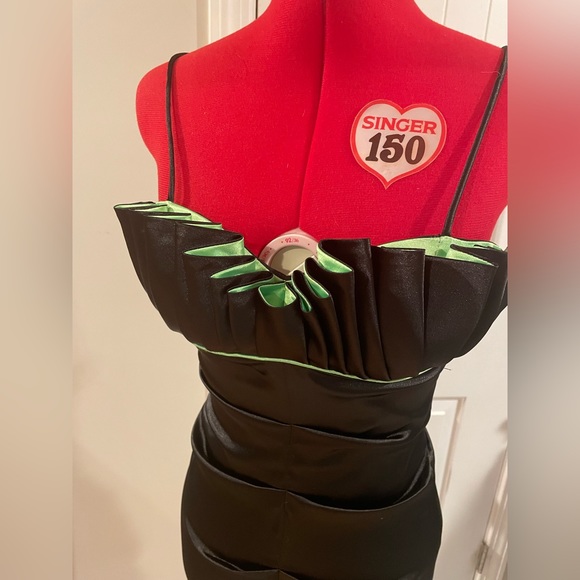 Y2k 90s Black & Lime Green Satin Ruched Sleeveless Mini Dress - Picture 7 of 16